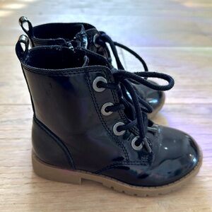 Old navy boots toddler size 7 black